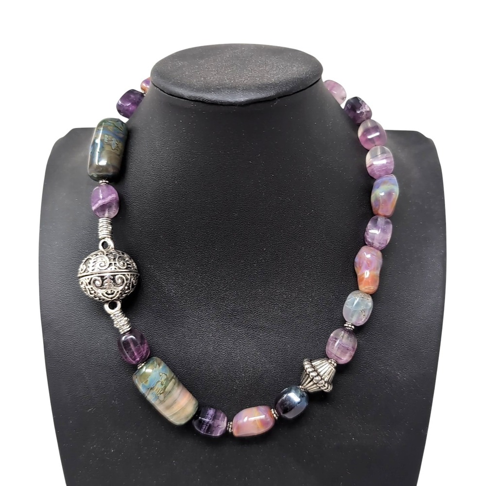 VTG Artisan Necklace Hand Strung Rainbow Fluorite Amethyst Magnetic Clasp 18"‎